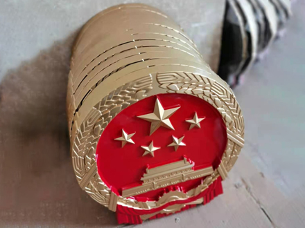 國徽製作裝(zhuāng)配精度要求